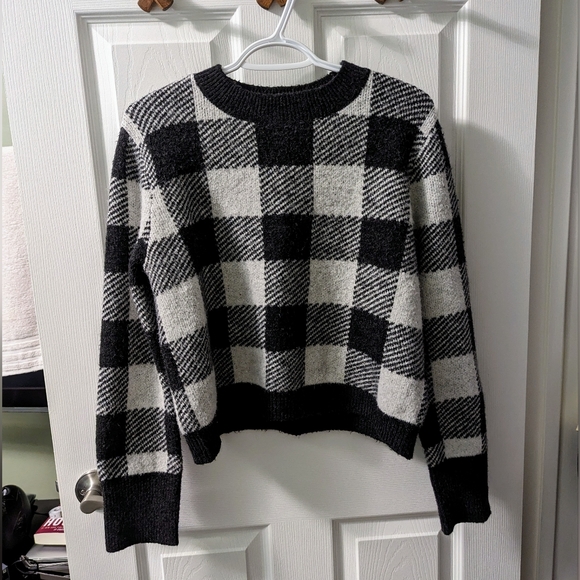 H&M Gingham Grey & Black Pullover | Size XS - Picture 5 of 10